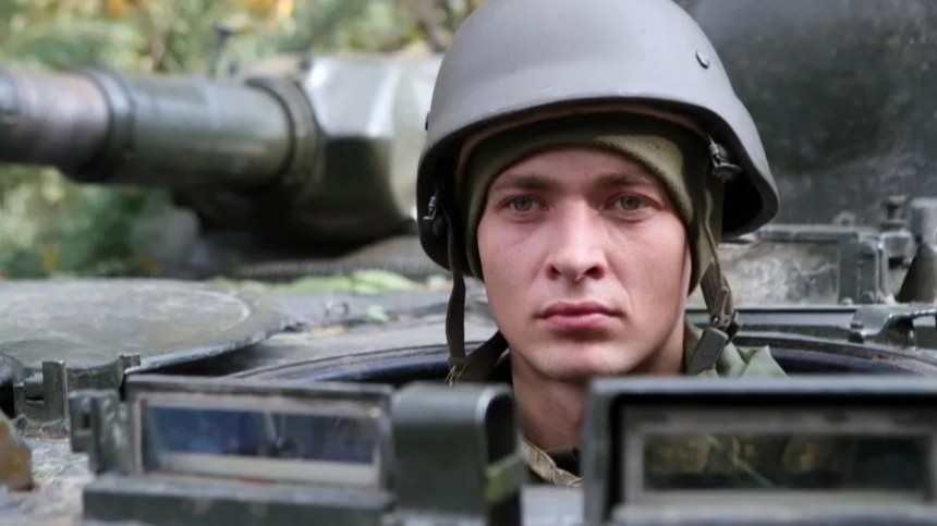 Пленный украинец рассказал, как ВСУ открыли огонь по сложившим оружие сослуживцам