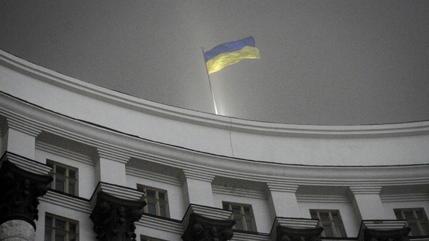 «Подождите до следующей зимы»: экс-разведчик США Риттер оценил шанс Залужного стать главой Украины