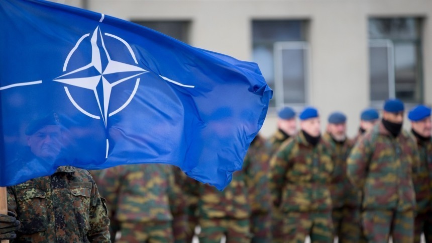 Экс-полковник британской армии предрек начало противостояния РФ и НАТО в 2023 году