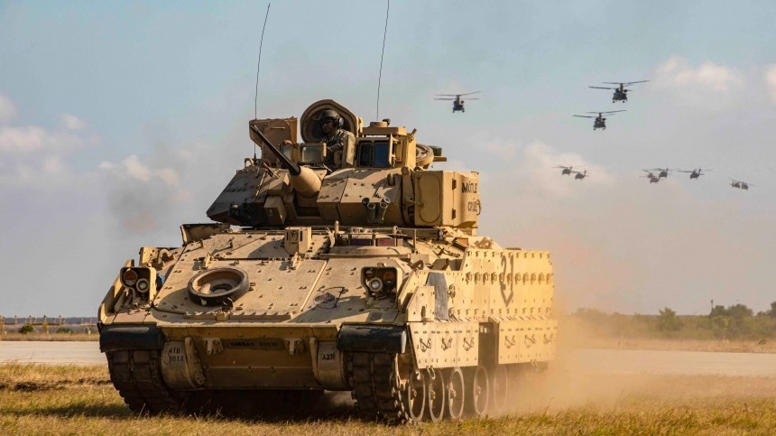 Доктор военных наук назвал последствия поставки Украине танков AMX-10 и БМП Bradley