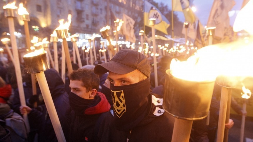 Американский политик Янг назвал отрицание нацизма на Украине ложью и самообманом