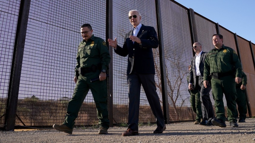 Джо Байден «не заметил» проблему мигрантов на границе с Мексикой