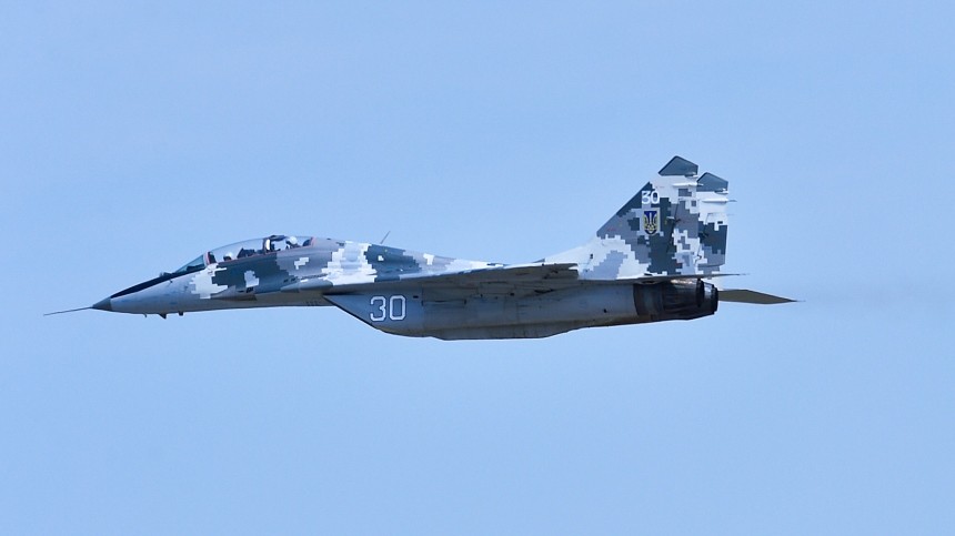 Украинские военные уничтожили свой же самолет МиГ-29