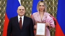 Корреспондент «Известий» Натали Графчикова получила награду правительства РФ