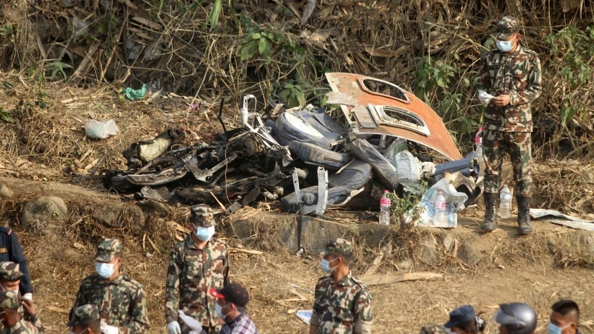 Пассажир снял на видео последние секунды жизни перед крушением самолета в Непале