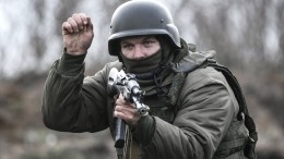 Офицеры ВСУ добровольно сдались в плен российским солдатам