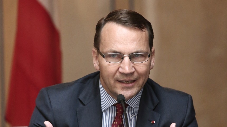 Экс-глава польского МИД раскрыл планы Варшавы по разделу Украины