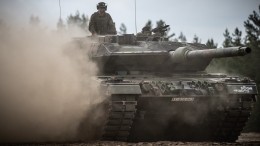 Песков назвал преувеличенным значение поставок западных танков Украине
