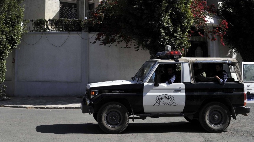 Начальника охраны убили при нападении на посольство Азербайджана в Иране