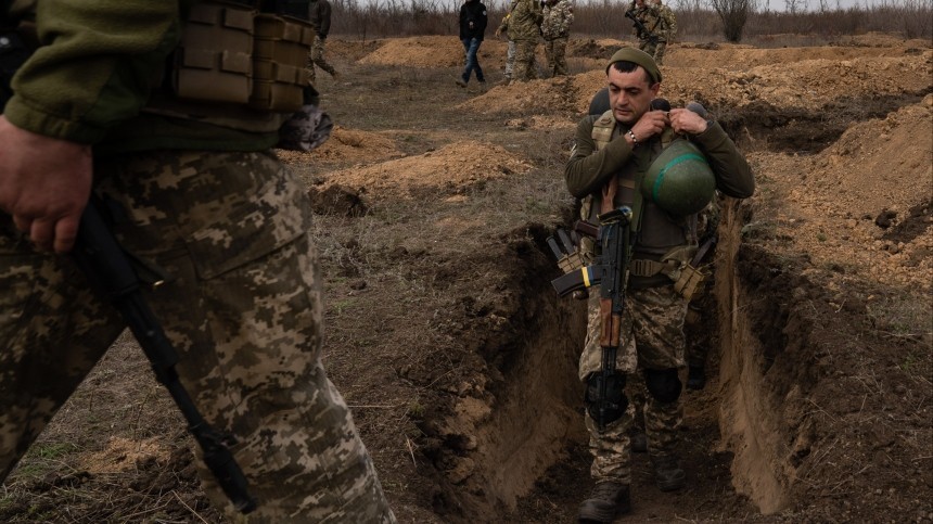 Боевики ВСУ уничтожили решивших сдаться в плен у Кременной сослуживцев