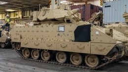 США показали кадры перевозки танков Bradley, которые передадут Украине