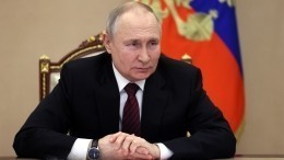 Путин провел оперативное совещание с членами Совбеза
