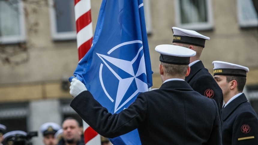 Daily Mail: НАТО грозит опасность из-за действий Британии и Украины