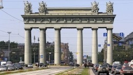 В Петербурге началась реставрация Московских триумфальных ворот