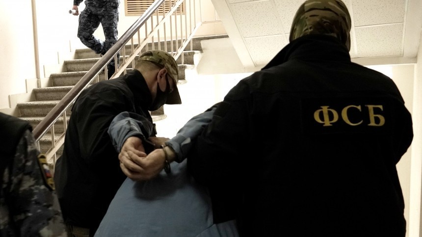 ФСБ задержала жителей Казани, подозреваемых в спонсировании террористов