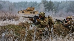 «Напуганная империя»: ветеран армии США заявил о страхе НАТО перед Россией