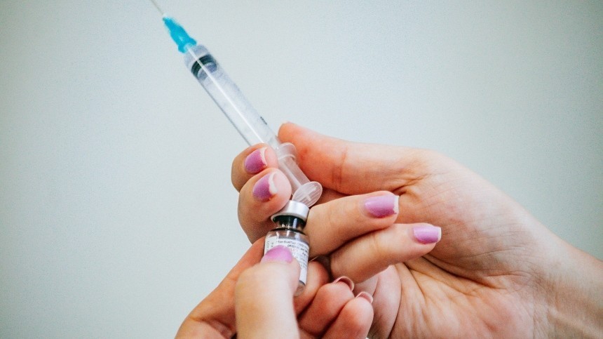 Аллергические вакцины. Российские ученые создали вакцину. Вакцины в России. Российские ученые приблизились к созданию вакцин против рака..