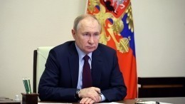 Путин: РФ открыта к политико-дипломатическому решению конфликта на Украине