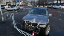 Ночной боулинг: пьяный водитель разбил девять припаркованных машин в Тюмени