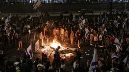 Массовые демонстрации вызвала в Израиле реформа Верховного суда