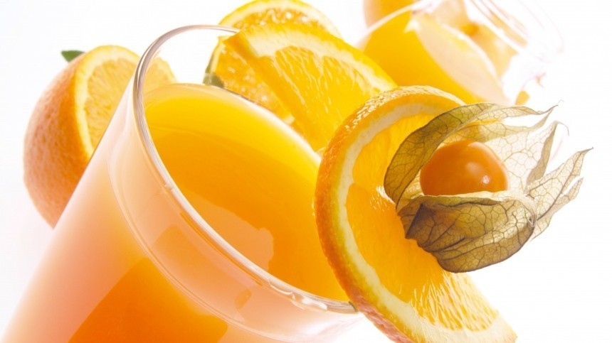 Может ли фруктовый сок быть полезнее фруктов? Ответ эксперта