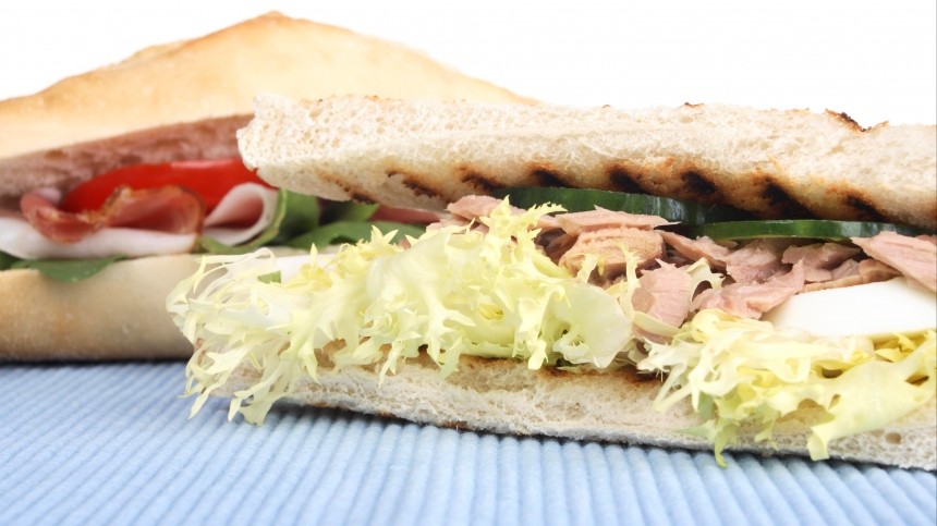 Вкусный и полезный: рецепт сэндвича с тунцом от шефа Ивлева