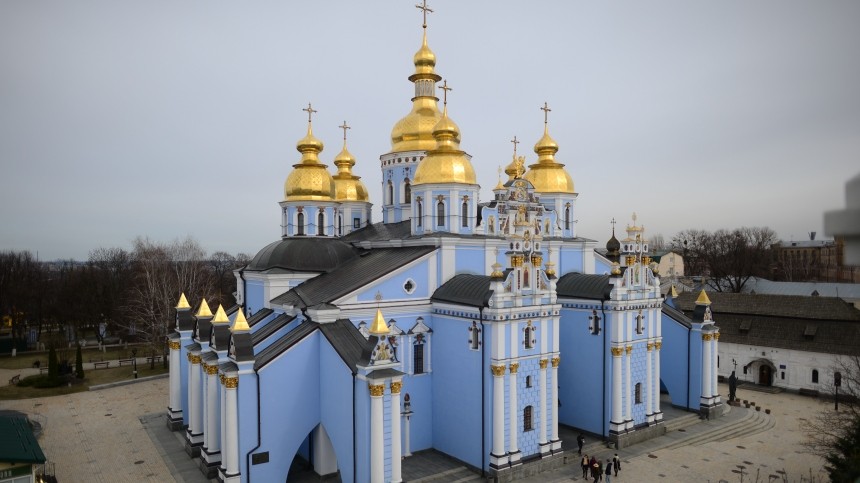 Во время захвата храма УПЦ под Киевом внезапно умер один из нападавших
