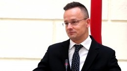 В Москву прибыл глава МИД Венгрии Петер Сийярто