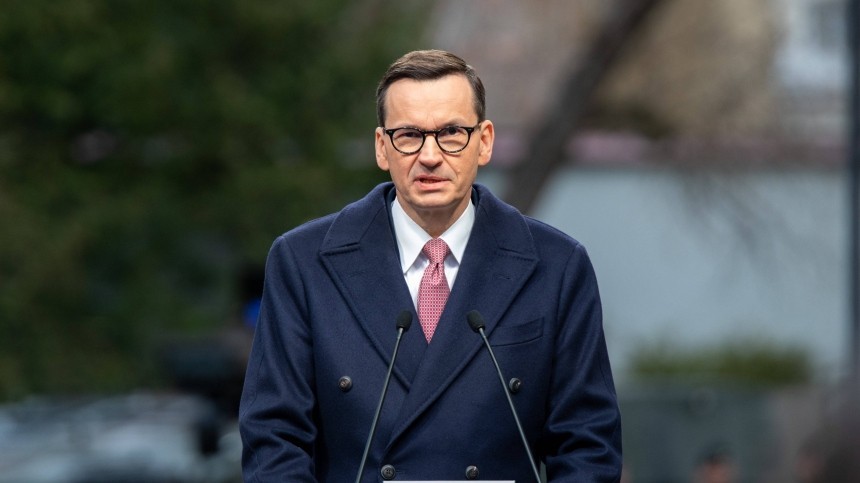Премьер Польши не понял заявления Макрона о важности снижения зависимости ЕС от США