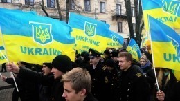 «Расцвели пышным цветом»: Песков напомнил о проявлениях нацизма на Украине