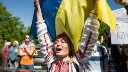 Украинских беженцев выселят из отелей Кипра перед летним сезоном