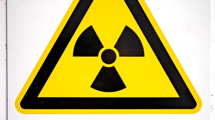 В посольстве РФ заявили, что Запад отвел Украине роль радиоактивного могильника