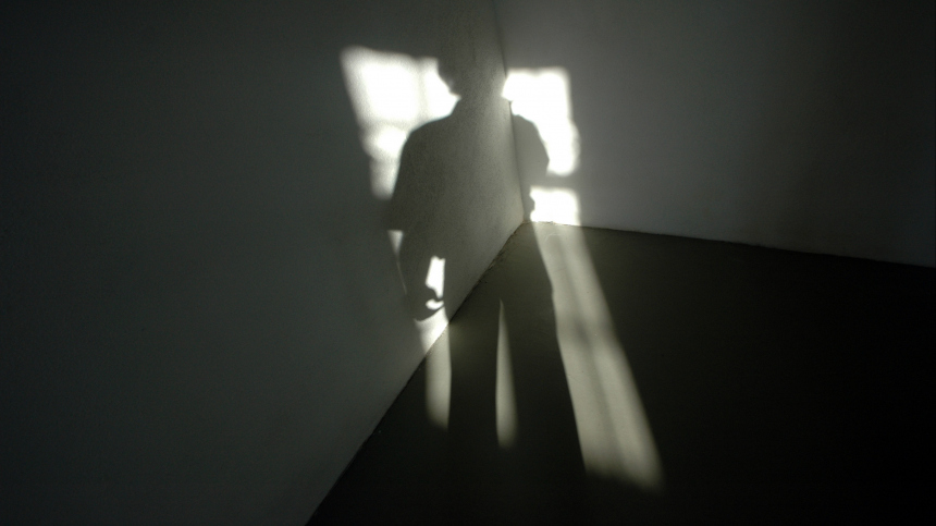 Неродственные связи: в Адыгее девушка пять лет насиловала младшую сестру