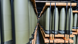 «Взятки гладки»: Почему Лондон не боится поставлять Киеву снаряды с ураном
