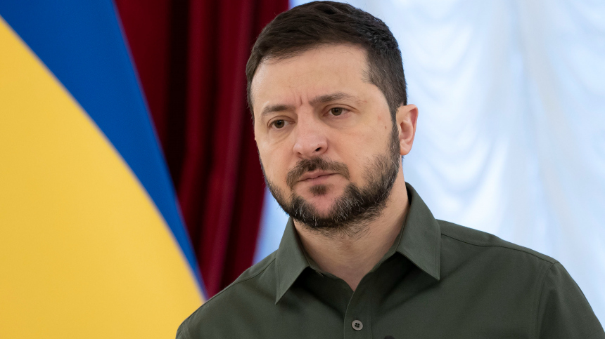 На Украине Зеленскому предложили учредить «орден Бандеры»