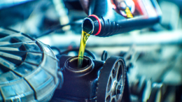Двигатель под защитой: как выбрать моторное масло для автомобиля