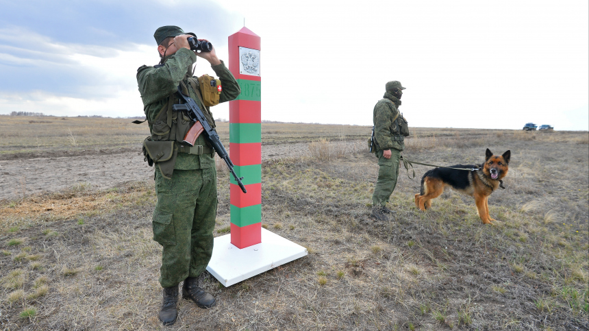 Рвался в Россию: француз протаранил шлагбаум на границе Польши