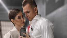«Еду смотреть малышек»: Тарасов опозорил Костенко с новой грудью в аэропорту