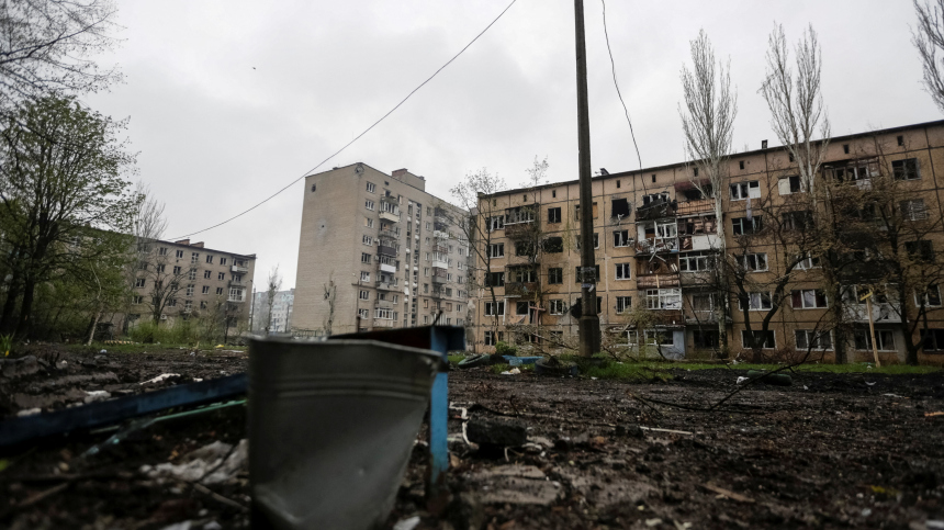 Беженцы рассказали о бесчинствах украинских боевиков и полиции в Артемовске