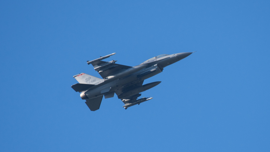 Станут законной целью: Россия начнет массово сбивать поставленные Киеву F-16