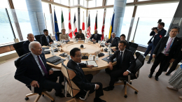 Грубое вмешательство в дела: МИД Китая раскритиковал заявления западных лидеров на G7