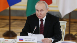 Путин: отношения РФ и Азербайджана строятся на принципах равноправия