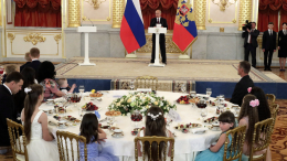 Путин 1 июня встретится с семьями, награжденными орденом «Родительская слава»