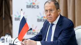 «Я английских газет не читаю»: Лавров ответил на слухи о переносе саммита БРИКС