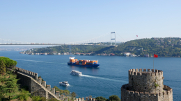 Не одноразовая «акция»: почему Турция повысила цену за проход через Босфор
