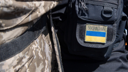 Вооруженные зомби: политолог описал процесс порабощения украинцев американцами