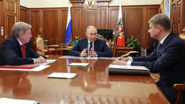 Путин в Кремле обсудил транспортную доступность новых регионов