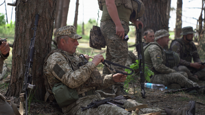 Подполковник ВС США Дэвис: Украинцы платят жизнями за ложные надежды победить РФ