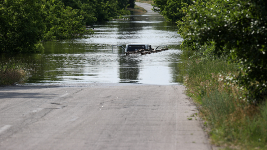 В Новокаховском округе сообщили о снижении уровня воды после затопления