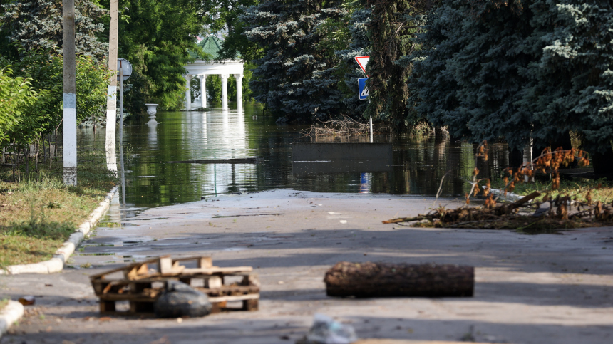 В Новой Каховке заявили о значительном снижении уровня воды